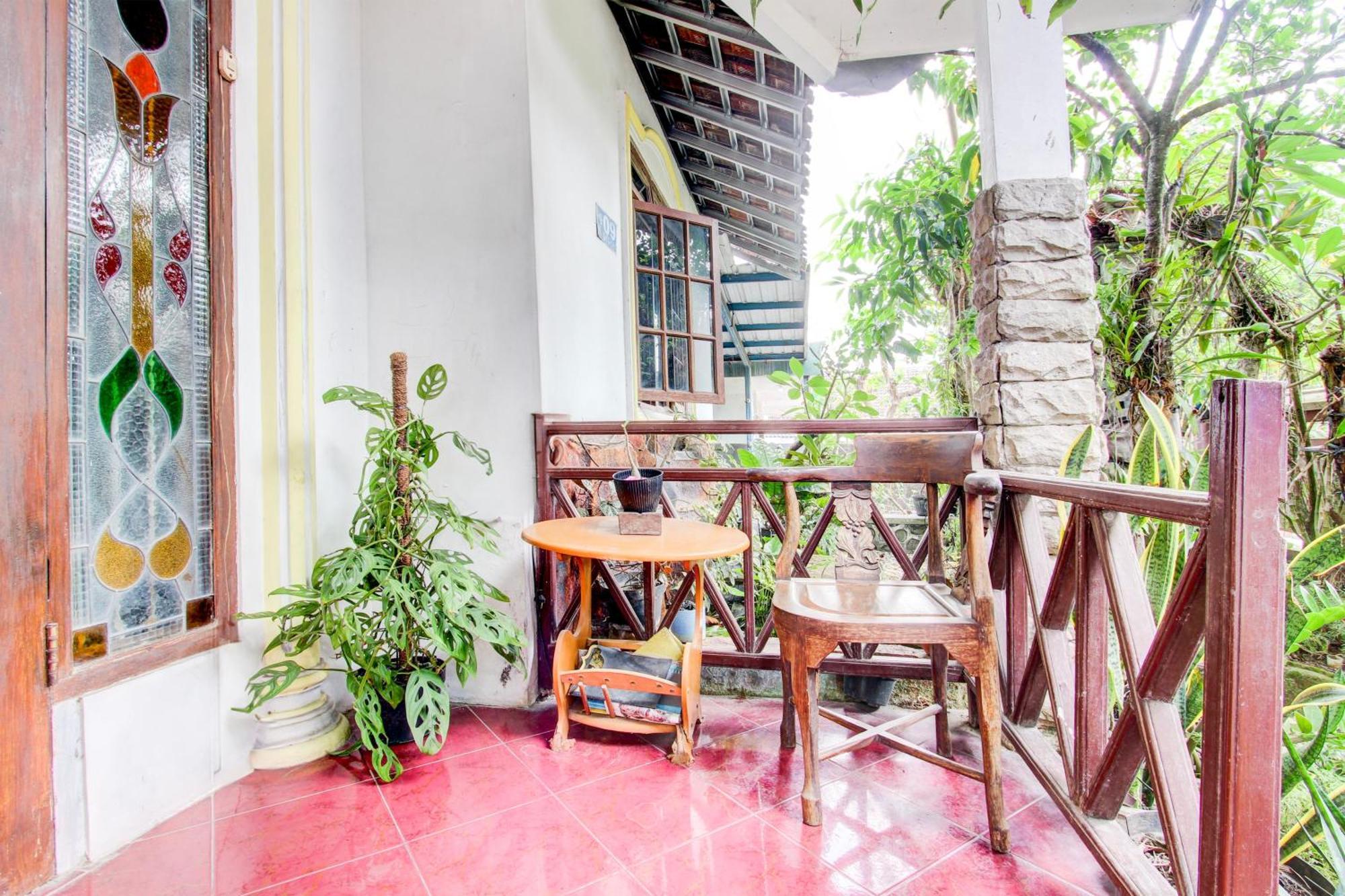Oyo 94000 Omah Citra Genia Homestay Ngaglik Dış mekan fotoğraf
